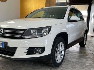 usata VW Tiguan 2.0 TDI 140 CV 4MOTION Track & Style