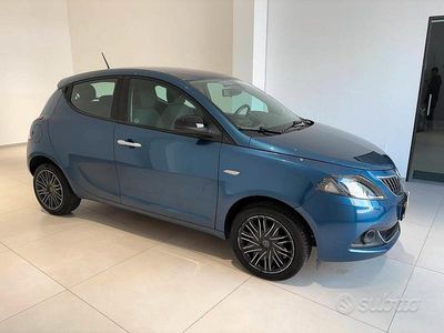 Usata Lancia Ypsilon Gold 70 CV (51 kW) 2023 Other Utilitaria