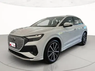 Usata Audi Q4 e-tron Advanced 210 kW (286 CV) 2025 Bianco ghiacciaio metallizzato SUV