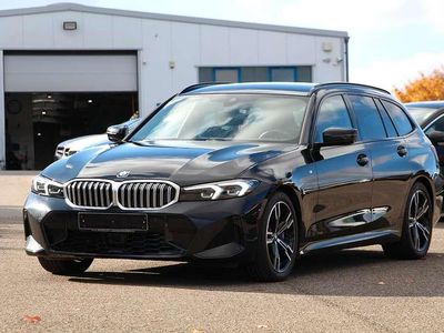 Usata BMW 330 M Sport 245 CV (180 kW) 2024 Black sapphire metallic Station wagon