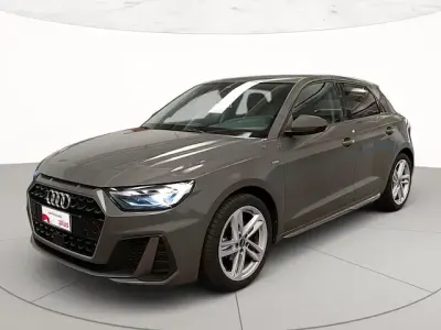 Usata Audi A1 Sportback S-Line 110 CV (80 kW) 2021 Grigio chronos metallizzato Utilitaria