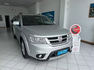 Occasion Fiat Freemont 140 ch (102 kW) 2011 Gris SUV