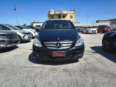 Usata Mercedes B180