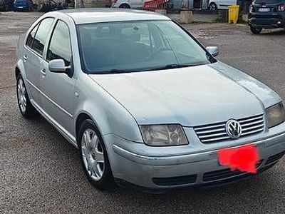 Usata VW Bora Highline 131 CV (96 kW) 2002 Grigio Berlina