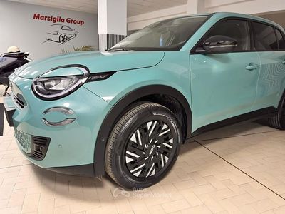 Usata Fiat 600 101 CV (74 kW) 2024 Verde SUV