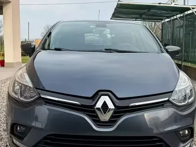 Usata Renault Clio IV 90 CV (66 kW) 2017 Grigio Utilitaria
