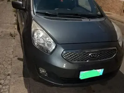 Usata Kia Venga 2011 Grigio Utilitaria