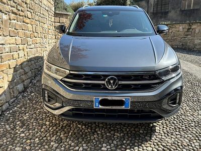 Usata VW T-Roc R-line 150 CV (110 kW) 2022 Grigio SUV