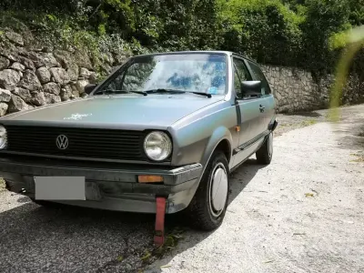 Usata VW Polo 45 CV (33 kW) 1990 Grigio Utilitaria