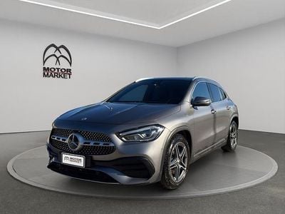 Usata Mercedes GLA200 Premium 150 CV (110 kW) 2022 Grigio montagna SUV