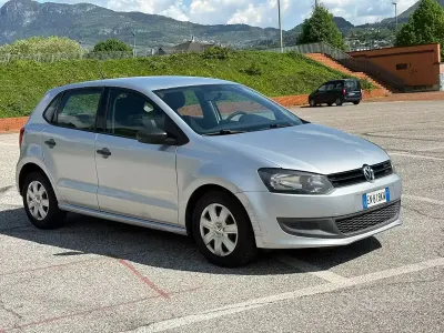 Usata VW Polo 82 CV (60 kW) 2012 Grigio Utilitaria