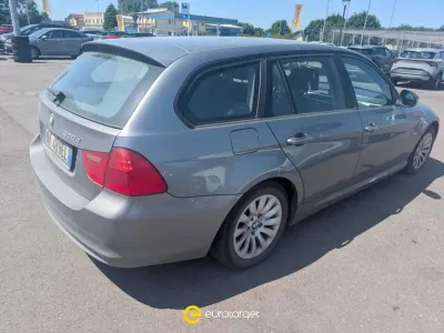 Nuova Mercedes E400 Premium 381 CV (280 kW) 2026 Argento Berlina