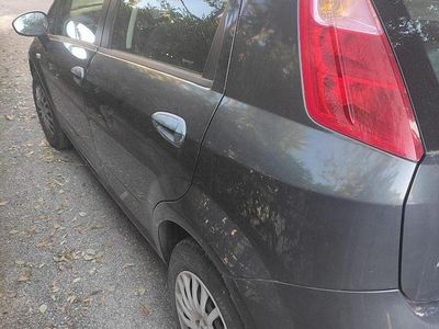 Usata Fiat Grande Punto 77 CV (56 kW) 2009 Grigio Utilitaria