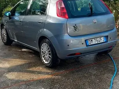 Usata Fiat Grande Punto Emotion 90 CV (66 kW) 2007 Utilitaria