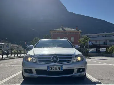 Usata Mercedes C220 Elegance 170 CV (125 kW) 2008 Berlina