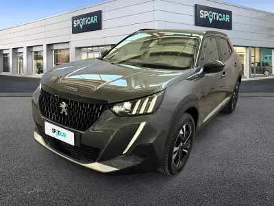 Usata Peugeot 2008 GT 131 CV (96 kW) 2023 Grigio SUV