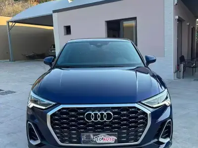 Usata Audi Q3 Sportback S-Line 150 CV (110 kW) 2023 Bluazzurro SUV