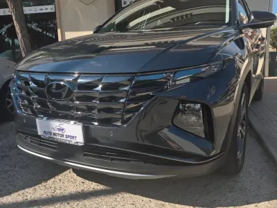 Usata Hyundai Tucson 179 CV (131 kW) 2022 Grigio SUV