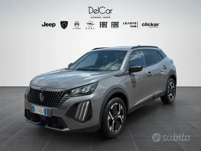 Usata Peugeot 2008 Allure 131 CV (96 kW) 2023 Grigio SUV