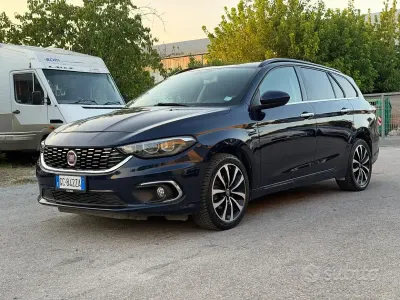 Usata Fiat Tipo Business 120 CV (88 kW) 2018 Bluazzurro Station wagon