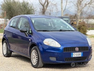 Occasion Fiat Grande Punto Active 65 ch (47 kW) 2008 Bleue Citadine