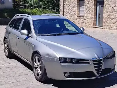 Käytetty Alfa Romeo 159