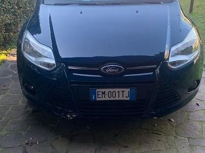 Usata Ford Focus 2012 Blu Station wagon