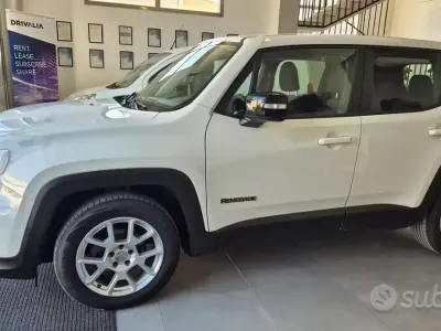 Usata Jeep Renegade Limited 130 CV (95 kW) 2022 Bianco SUV