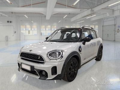 Usata Mini Cooper S Countryman Business 220 CV (161 kW) 2020 Argent SUV