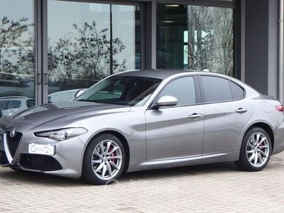 Usata Alfa Romeo Giulia Veloce 210 CV (154 kW) 2017 Grigio Berlina