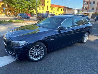 Usata BMW 530 Luxury Line 258 CV (189 kW) 2015 Blu/azzurro Station wagon