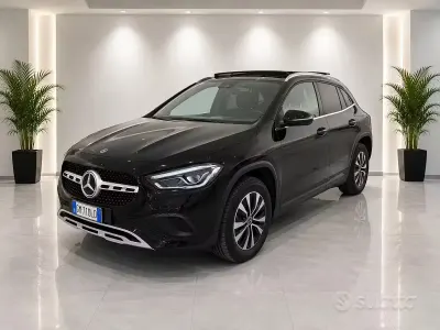 Usata Mercedes GLA200 150 CV (110 kW) 2022 Nero SUV