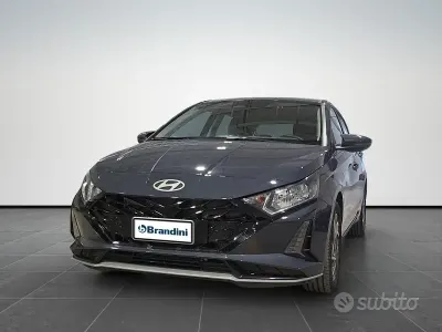 Usata Hyundai i20 101 CV (74 kW) 2025 Aurora gray Utilitaria