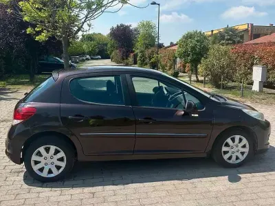 Usata Peugeot 207 73 CV (53 kW) 2011 Coupé
