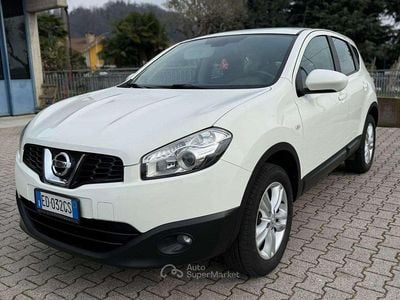 Usata Nissan Qashqai Tekna 117 CV (86 kW) 2010 Bianco SUV