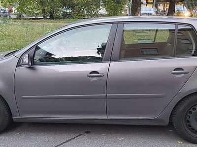 Usata VW Golf V 102 CV (75 kW) 2007 Berlina