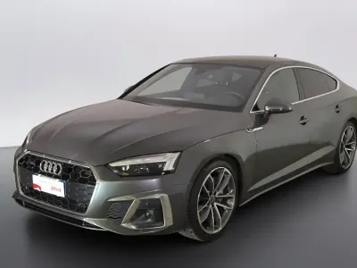 Usata Audi A5 Sportback Ambiente 204 CV (150 kW) 2024 Grigio daytona perla Utilitaria