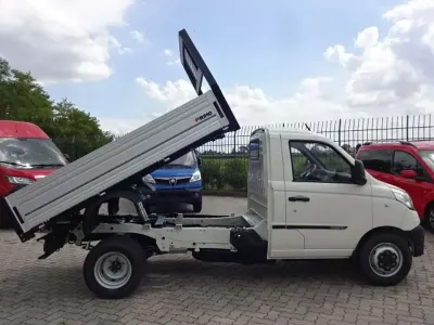 Nuova Piaggio Porter 106 CV (77 kW) 2025 Bianco Furgone