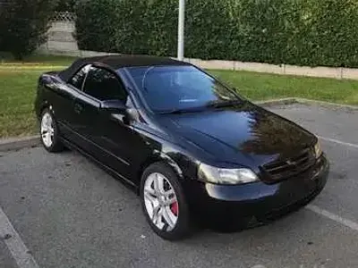 Usata Opel Astra 125 CV (91 kW) 2002 Cabrio
