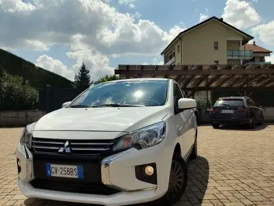 Usata Mitsubishi Space Star Invite 71 CV (52 kW) 2024 Utilitaria