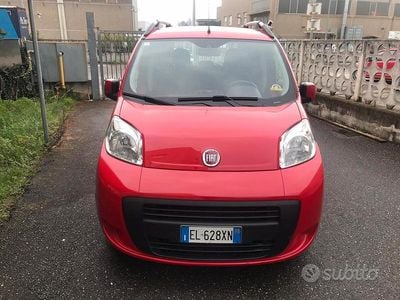 Usata Fiat Qubo Dynamic 75 CV (55 kW) 2012 Rosso Monovolume