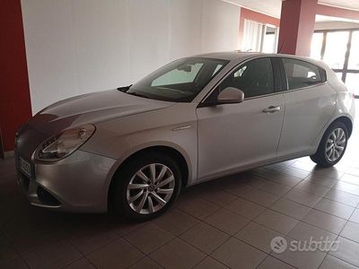 Usata Alfa Romeo Giulietta Exclusive 2013 Grigio Utilitaria