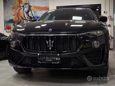 Begagnad Maserati Levante 250 HK (183 kW) 2021 Svart SUV