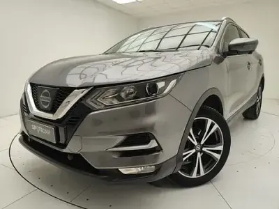 Begagnad Nissan Qashqai Tekna 110 HK (80 kW) 2018 Grå SUV