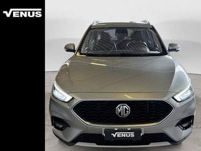 Usata MG ZS Luxury 106 CV (77 kW) 2024 Argento SUV