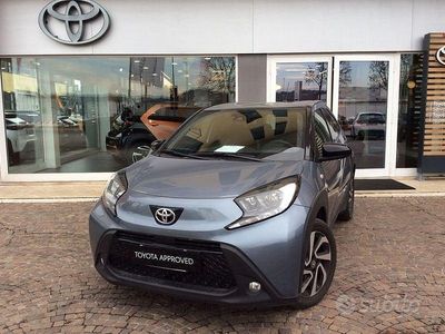 Usata Toyota Aygo X Trend 72 CV (52 kW) 2024 Blu SUV