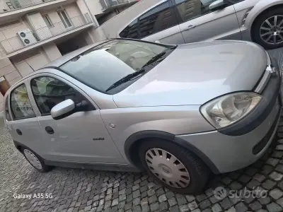 Usata Opel Corsa 75 CV (55 kW) 2002 Grigio Utilitaria