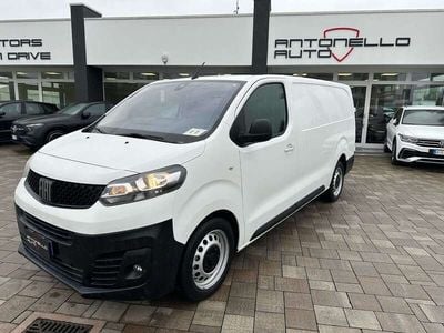 Usata Fiat Scudo Lounge 145 CV (106 kW) 2022 Bianco Furgone