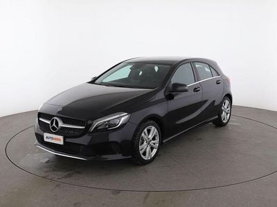 Usata Mercedes A180 110 CV (80 kW) 2018 Nero