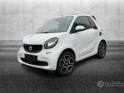 Usata Smart ForTwo Cabrio Passion 71 CV (52 kW) 2017 Bianco Cabrio